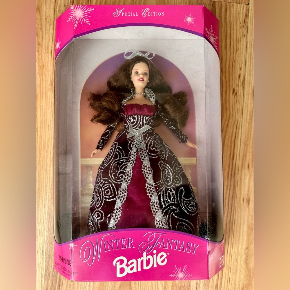 Barbie 1996 Special Edition Winter Fantasy Ball Doll, 17666. NIB